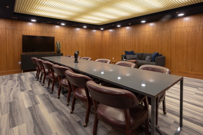 Sala del club - Iowa Mutual Lofts