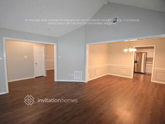 Foto del edificio - 8250 Cripple Creek Dr
