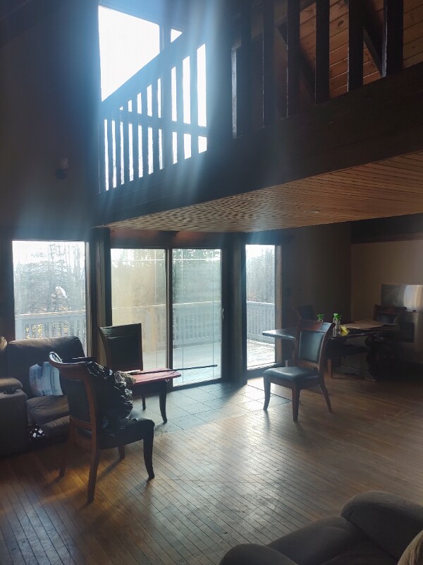 Foto del edificio - 15 Bethany Hills Dr