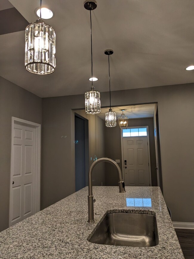 Building Photo - 4043 Pepperwell Cir