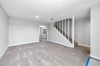 Building Photo - 4620 W Orange St