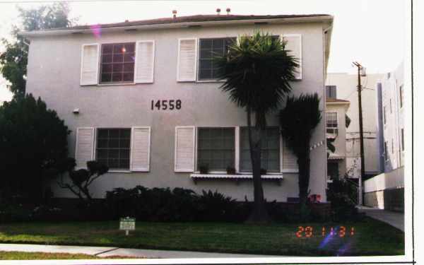 Foto principal - 14558 Dickens St