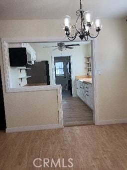 Building Photo - 495 A Ct