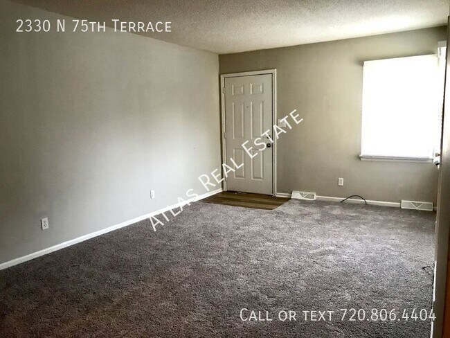 Foto del edificio - 2330 N 75th Terrace