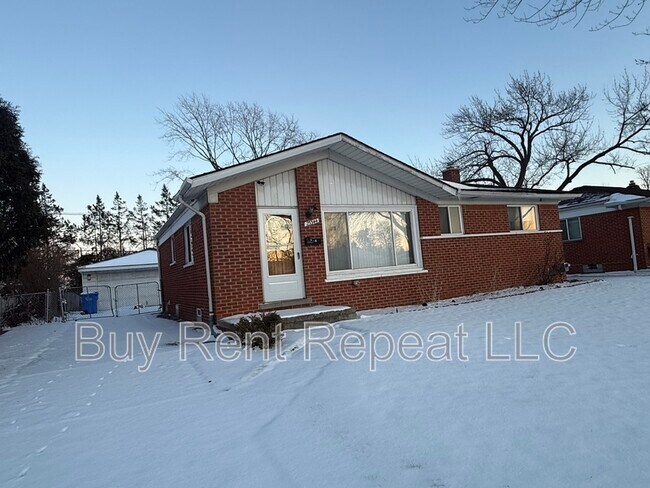 Foto del edificio - 23344 Panama Ave