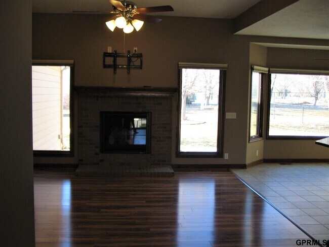 Foto del edificio - 330 8th St Cir