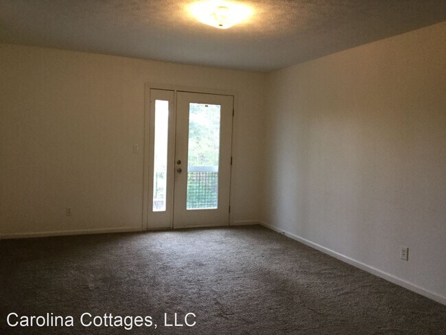 Building Photo - 2 br, 1 bath House - 101 Osteen Drive Apt.4