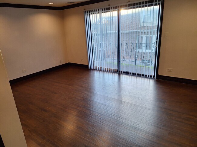 Foto del edificio - 3400 W 55th St
