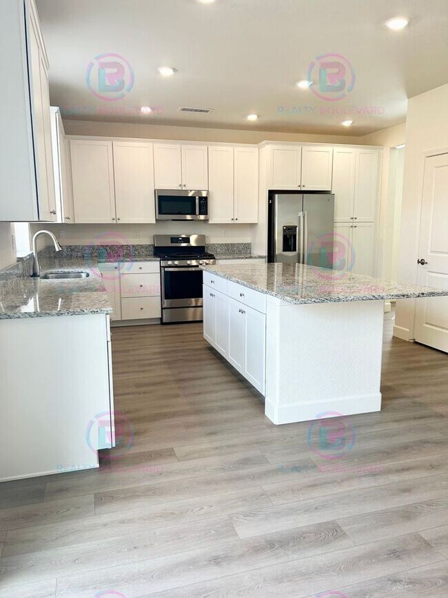 Foto del edificio - Brand New Home in Carson City 4 Bedroom 2....