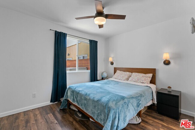Foto del edificio - 2319 Vineyard Ave