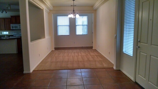 Foto del edificio - Great Rental 3 Bed 2 Bath at Ellsworth and Rittenhouse