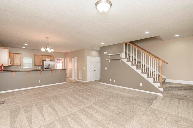 Building Photo - 309 Courtney Cir