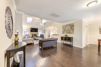 Building Photo - 12727 Westella Dr