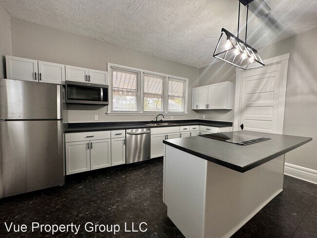 Building Photo - 3 br, 1 bath House - 900 S 17th Street