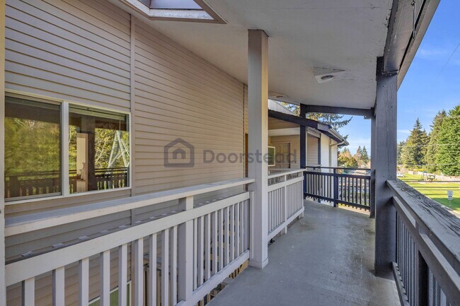Foto del edificio - 12303 SE 60th St