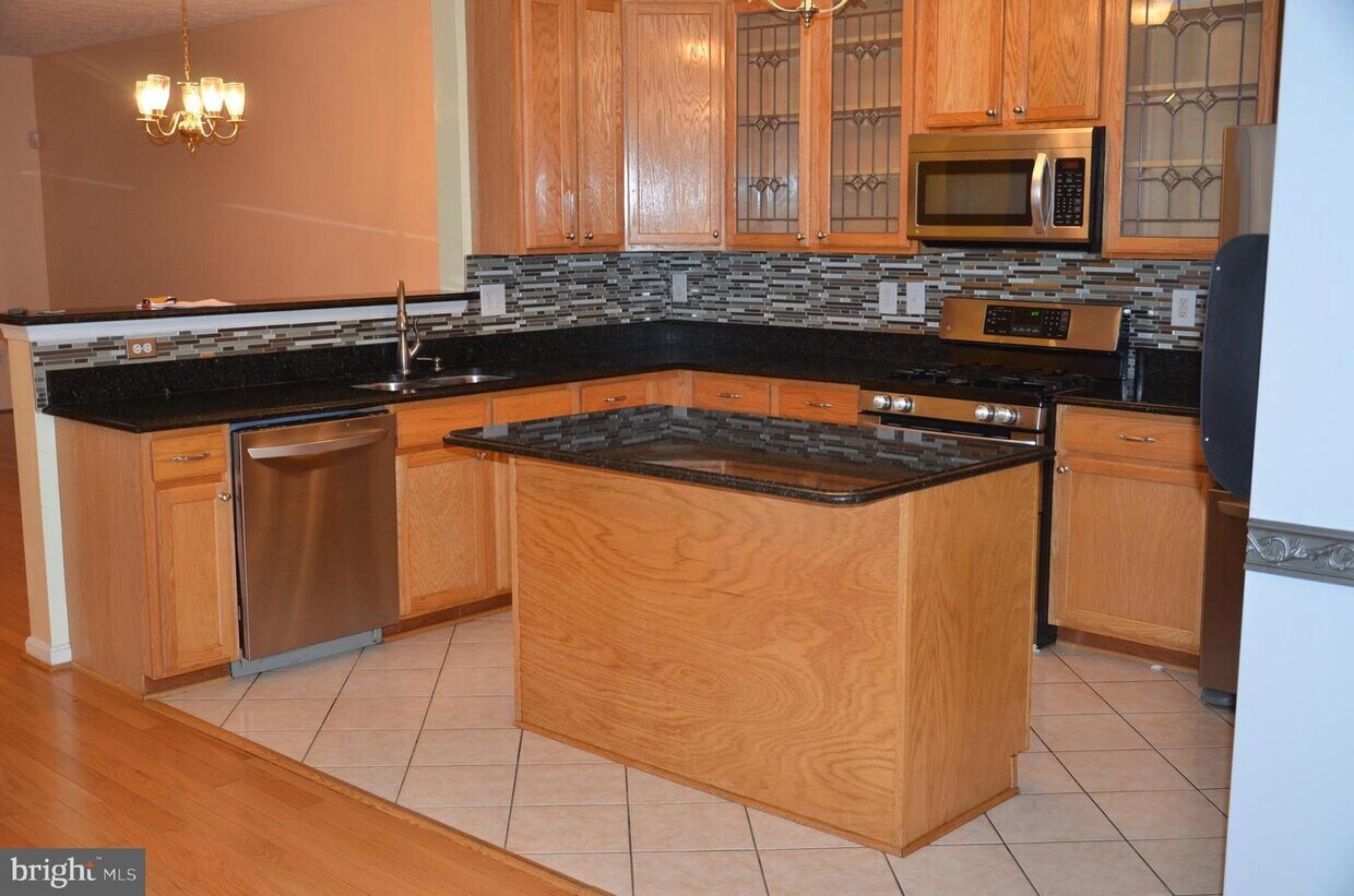 Foto principal - 4209 Lavender Ln