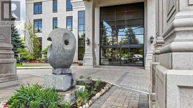 Photo du bâtiment - 9255 Jane St