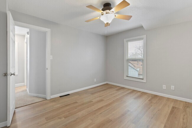 Building Photo - 1507 9th St S