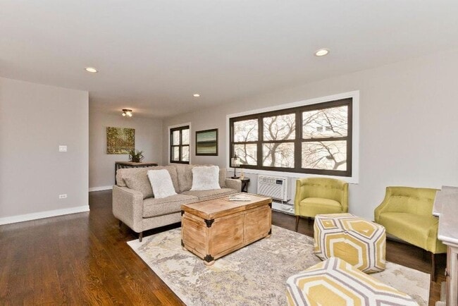 Foto del edificio - 5536 N Sheridan Rd