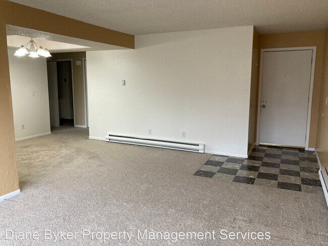 Building Photo - 2 br, 2 bath House - 2135 Minerva Way #8B