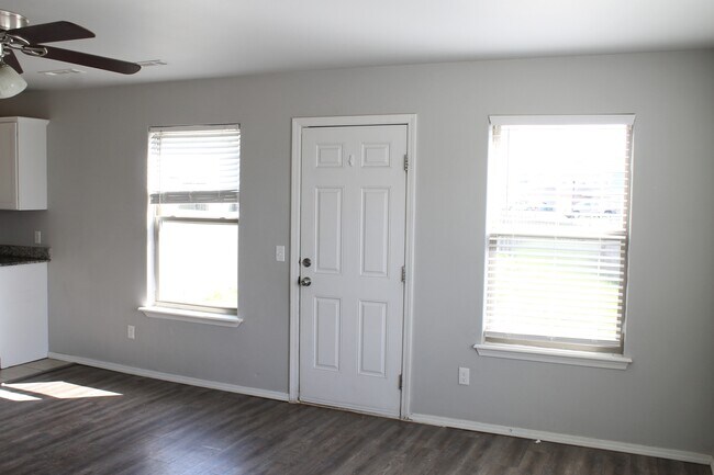 Foto del edificio - 5007 SW Fieldstone Blvd