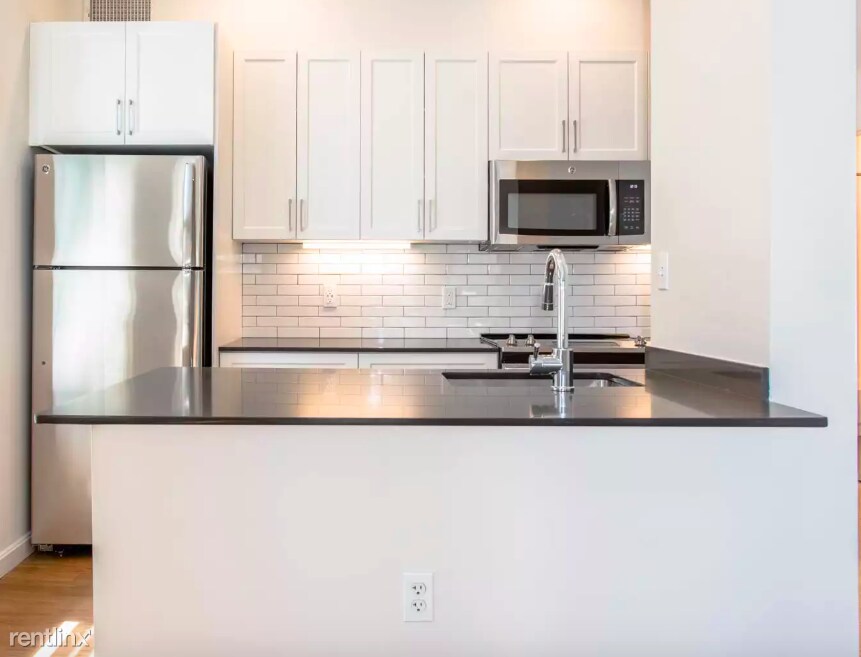 1 br, 1 bath - 2 India St - 1 br, 1 bath  - 2 India St