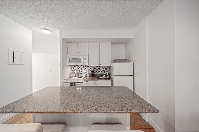 Foto del edificio - 150 West 51st Street