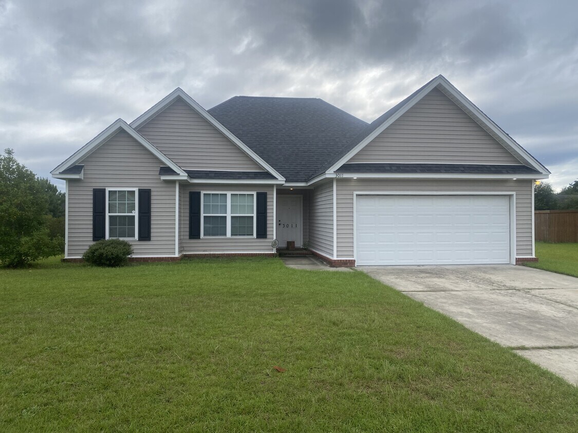 Foto principal - 3011 Thornberry Dr