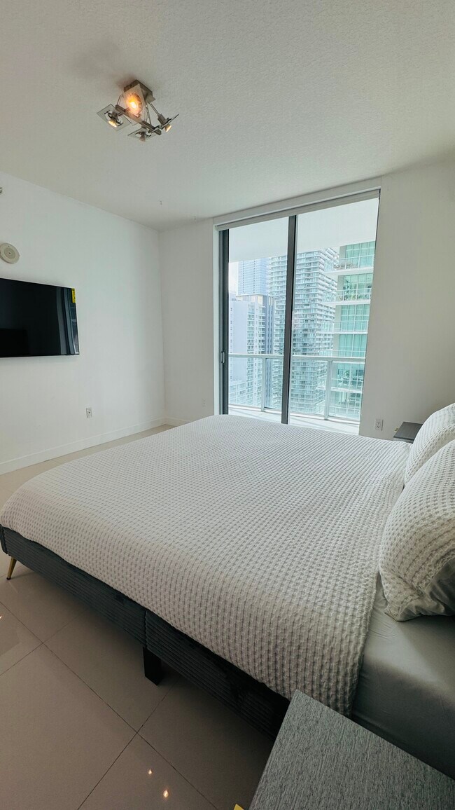 Foto del edificio - 1111 SW 1st Ave