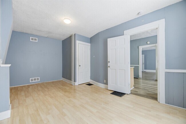 Foto del edificio - 516 5th Ave SE