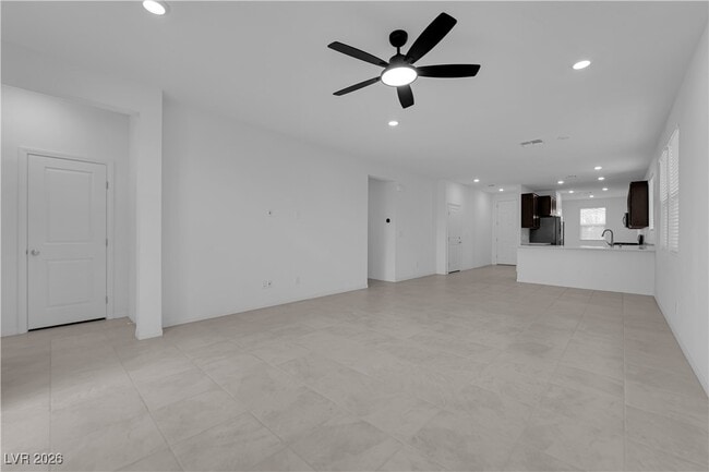 Building Photo - 4293 Nopal Serrano Ave