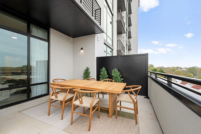 Foto del edificio - The Campbell