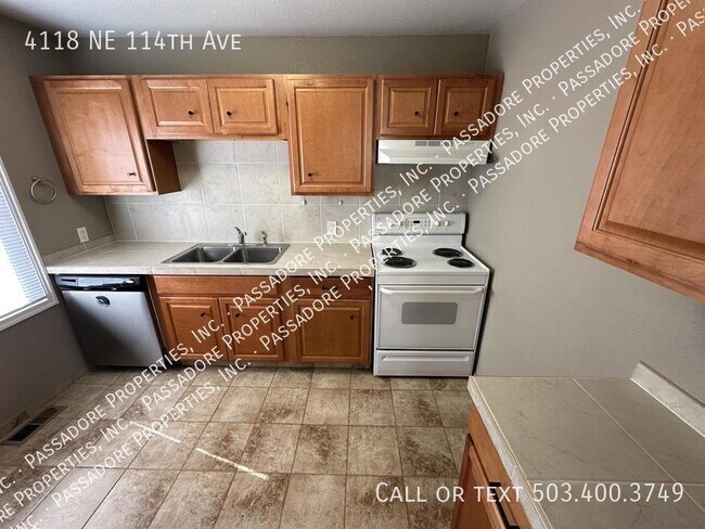 Foto del edificio - 4118 NE 114th Ave