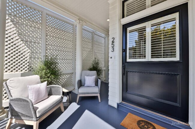 Foto del edificio - 251 Collingwood St