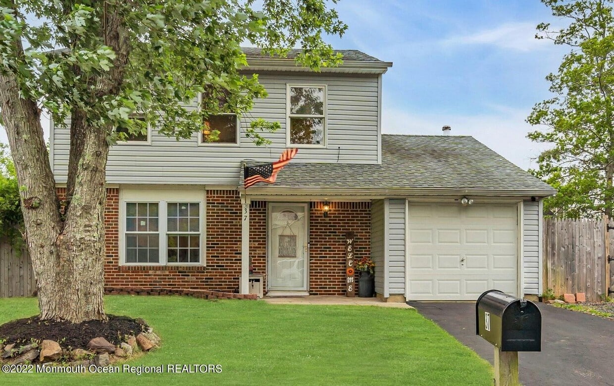 37 Nautilus Ave, Barnegat Township, NJ 08005 House Rental in Barnegat