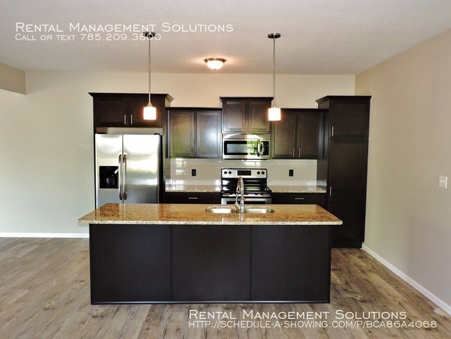 Foto del edificio - 5812 SW 12th St