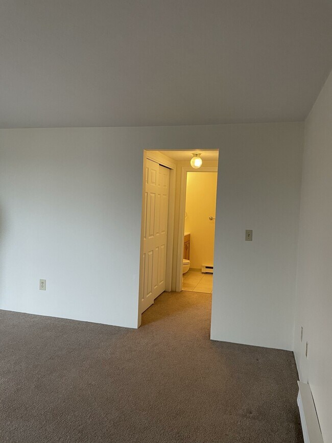 11 Gibbs St Unit I137, Worcester, MA 01607 Apartments in Worcester