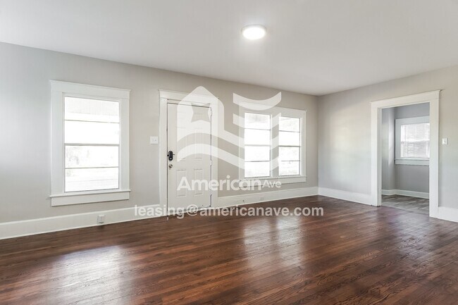 Building Photo - 2108 31st St Ensley