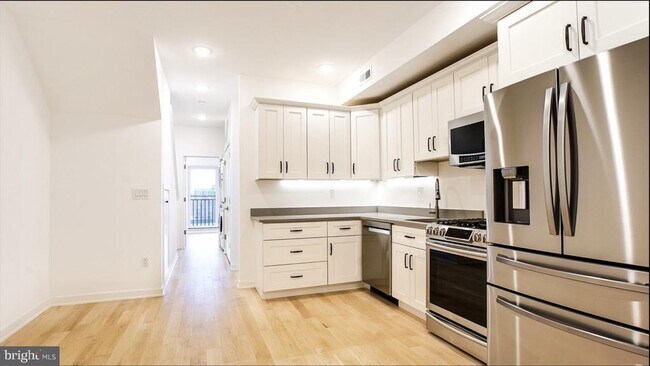 Foto del edificio - 968 N Marshall St