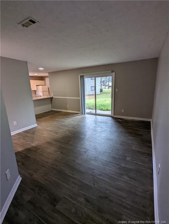 Building Photo - 833 Applewood Ln