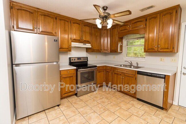 Foto del edificio - 333 Withrow Rd