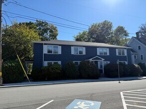 Building Photo - 25 Reynolds St