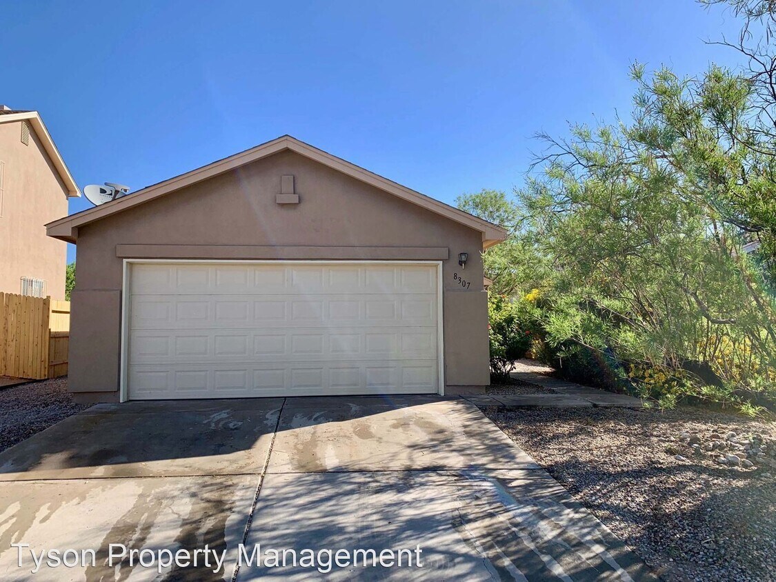Foto principal - 3 br, 2 bath House - 8307 Casa Negra Court NW