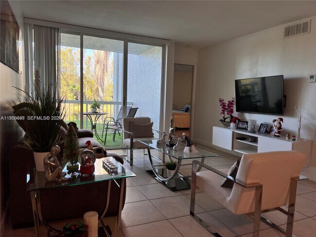 Foto del edificio - 9761 NW 49th Terrace