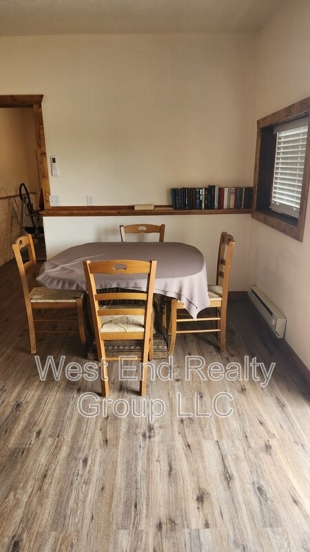 Foto del edificio - 6826 Willow Vista Ct