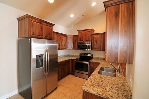 Foto del edificio - 28 S Willow Cir Loop