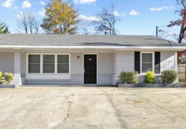 Building Photo - Homestead Duplexes