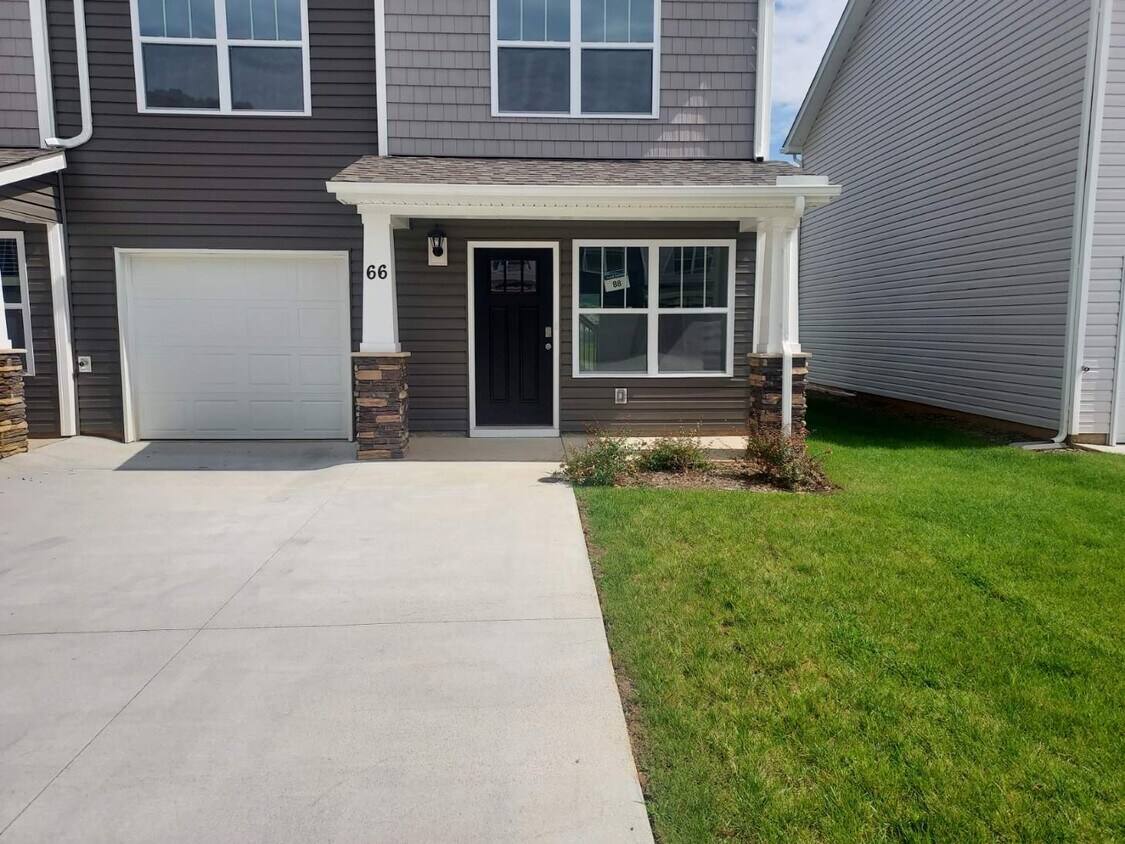 Photo - 66 Clear Creek Ln (Waynesville, NC)