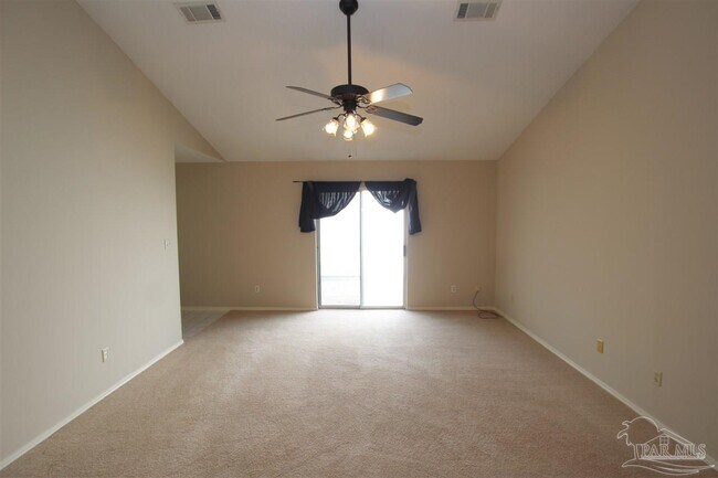 Foto del edificio - 1407 Sterling Point Dr