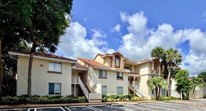 Building Photo - 19216 Glenmoor Dr
